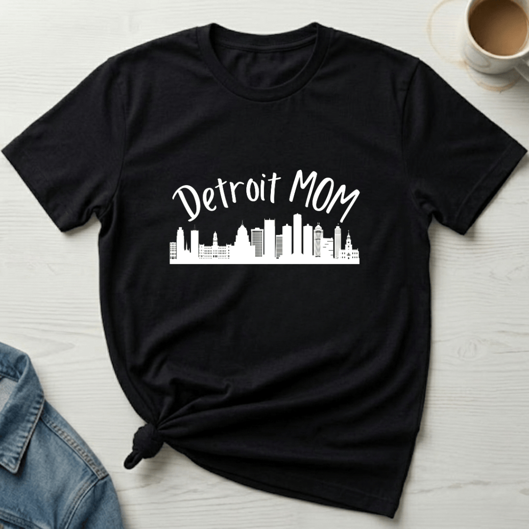mom life tee that says Detroit Skyline Mom T-Shirt for moms