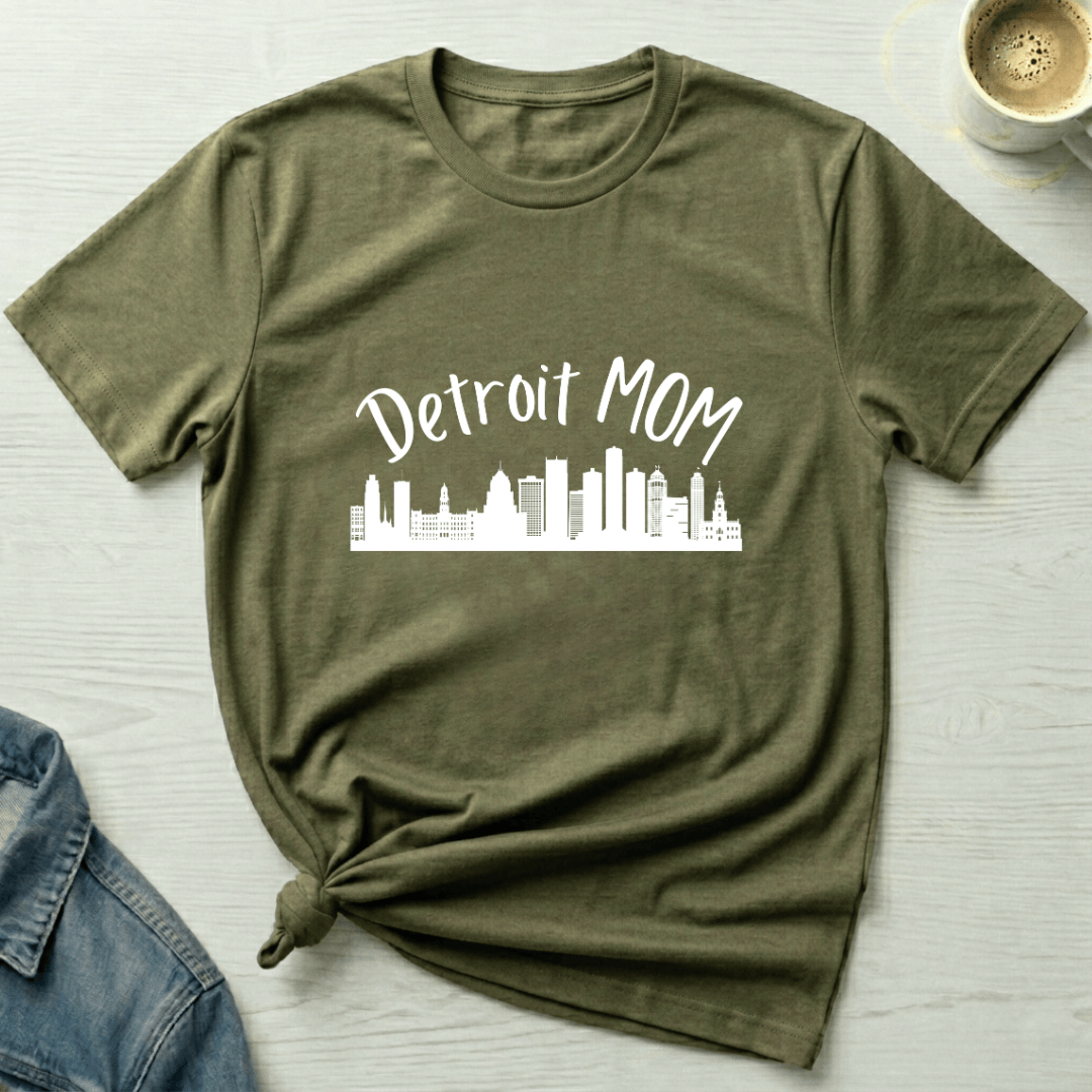 mom life tee that says Detroit Skyline Mom T-Shirt for moms