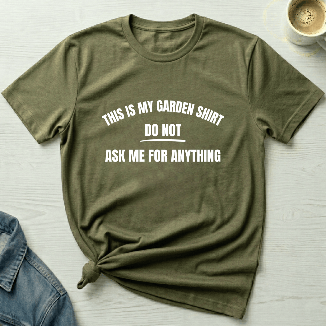 mom life tee that says Gardening Mom T-Shirt for moms