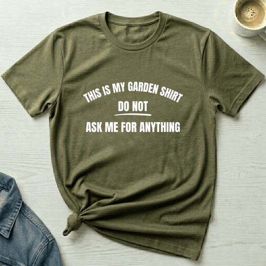 mom life tee that says Gardening Mom T-Shirt for moms