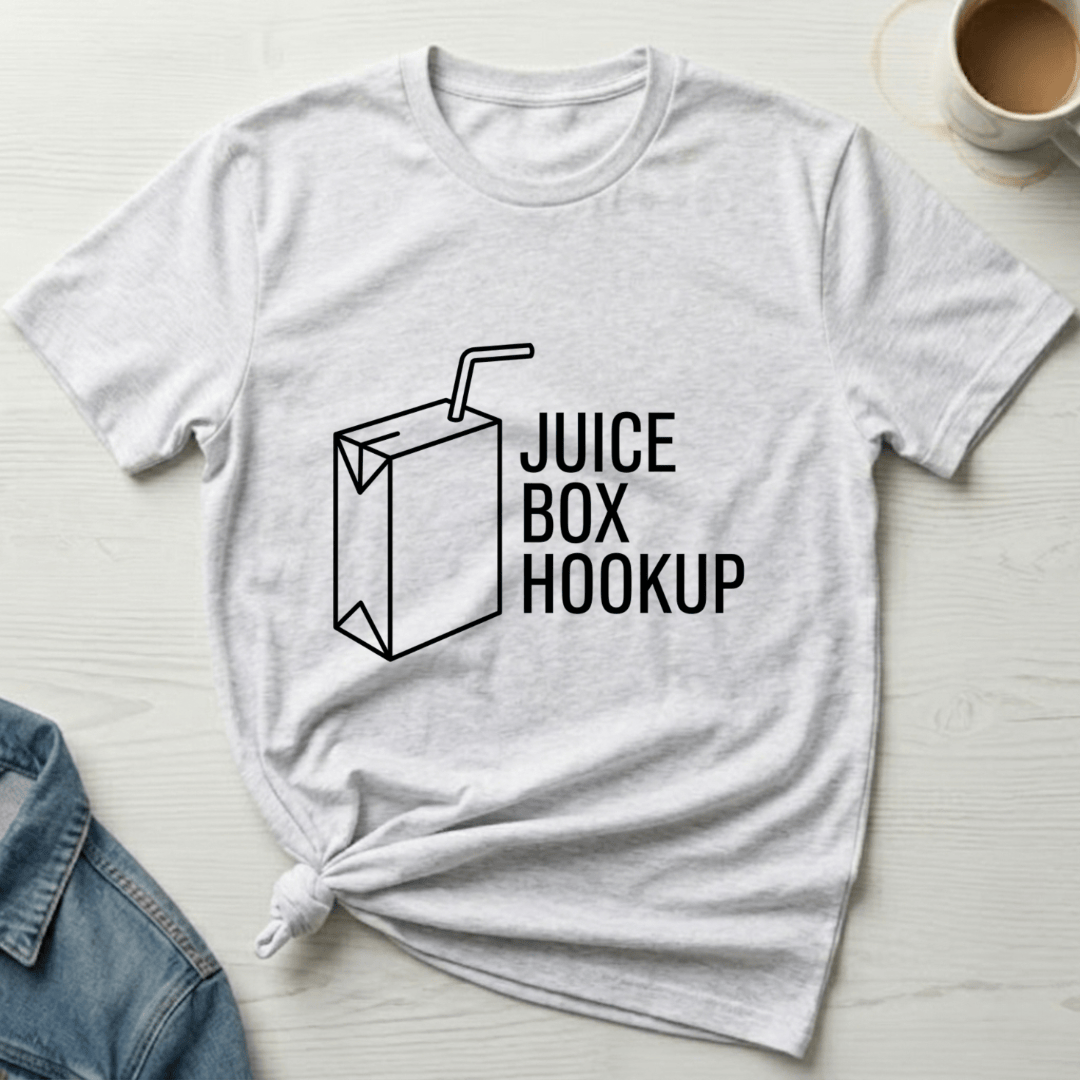 mom life tee that says Minimalist Juice Box Mom T-Shirt for moms