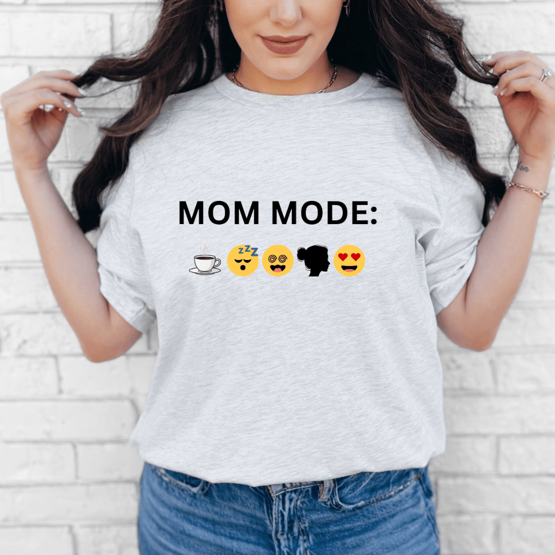 mom life tee that says Mom Mode Funny Mom T-Shirt for moms
